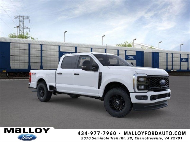 2026 Ford F-350 Super Duty XL's photo