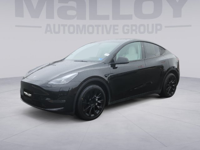 2025 Tesla Model Y