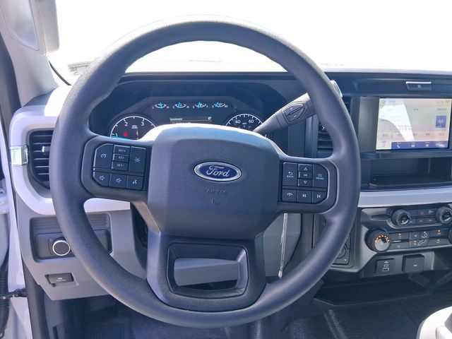2026 Ford F-350 Super Duty Chassis Cab XL - Photo 13