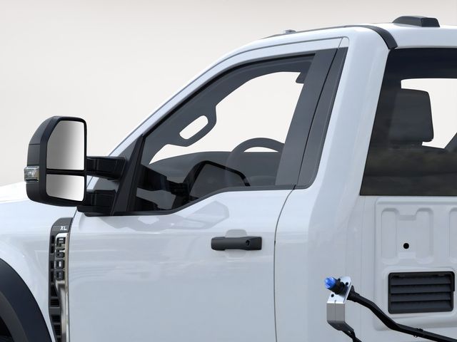 2025 Ford F-600 Super Duty Chassis Cab XL - Photo 20
