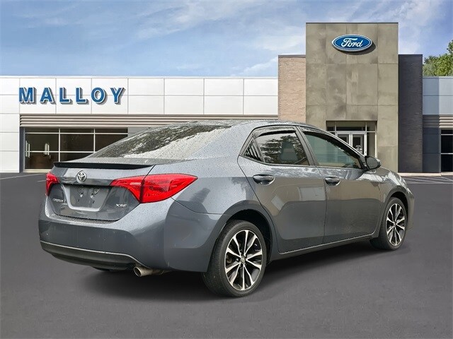 2018 Toyota Corolla XSE photo 2