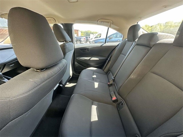 2024 Toyota Corolla LE photo 3
