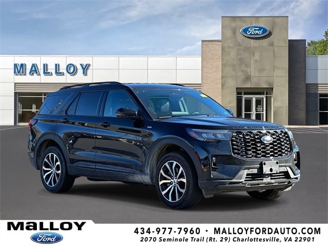 2025 Ford Explorer ST-LINE's photo