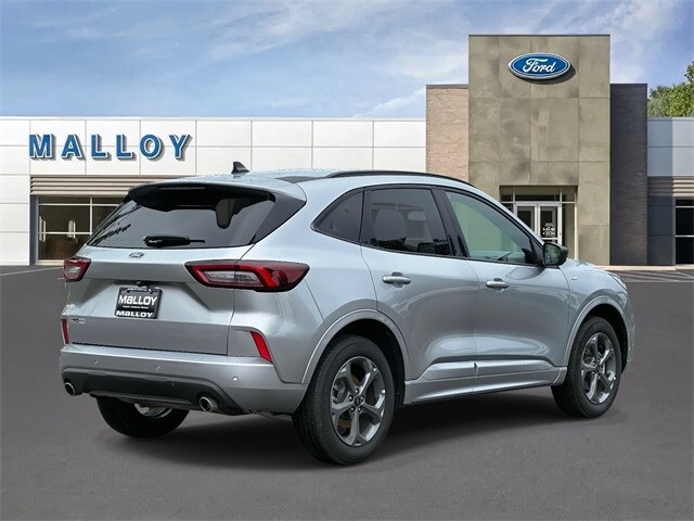 2024 Ford Escape ST-Line photo 2