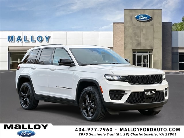 2023 Jeep Grand Cherokee Altitude's photo