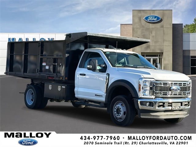 2024 Ford F-550 Super Duty Chassis Cab XL's photo