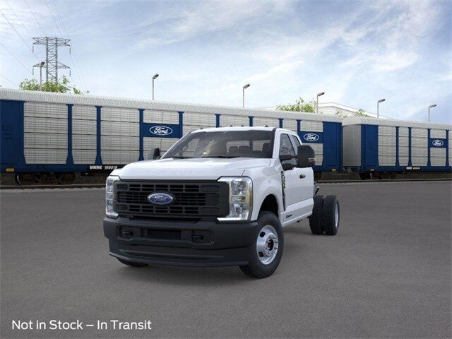 2026 Ford F-350 photo 4