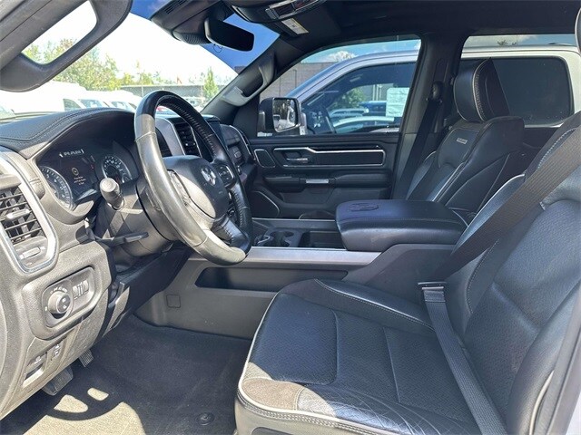 2022 Ram 1500 Laramie photo 2