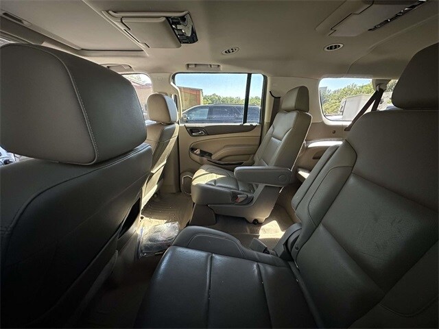 2019 Gmc Yukon XL SLT photo 3