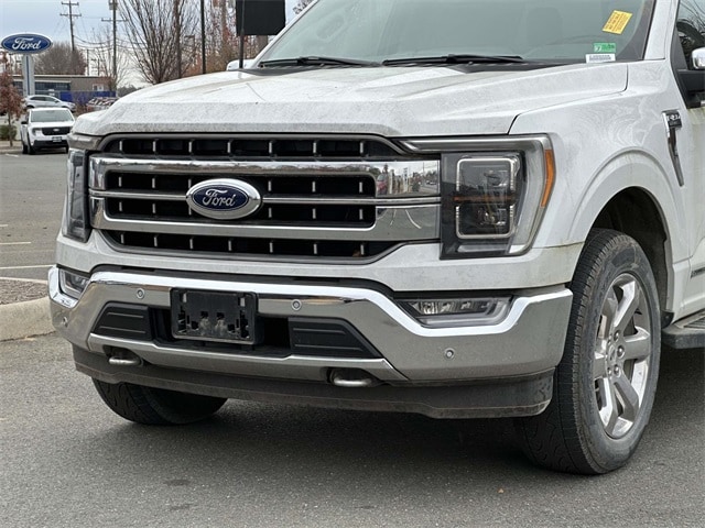 2022 Ford F-150 Lariat photo 2