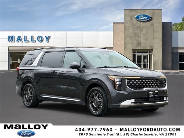 2025 Kia Carnival SX's photo