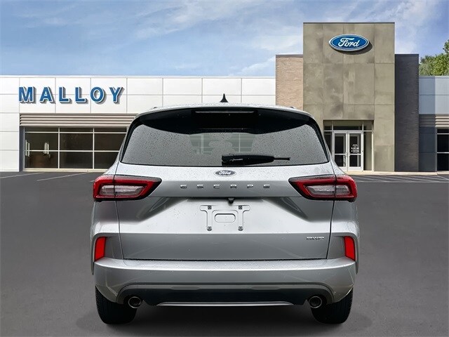 2024 Ford Escape ST-Line photo 3