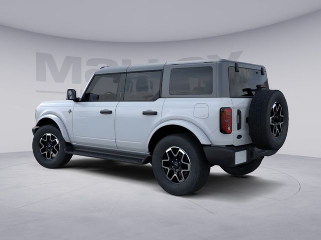 New 2026 Ford Bronco Outer Banks SUV