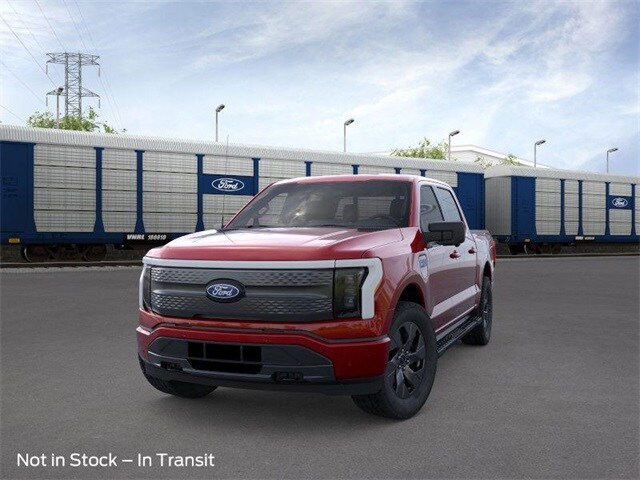 2025 Ford F-150 Lightning photo 3