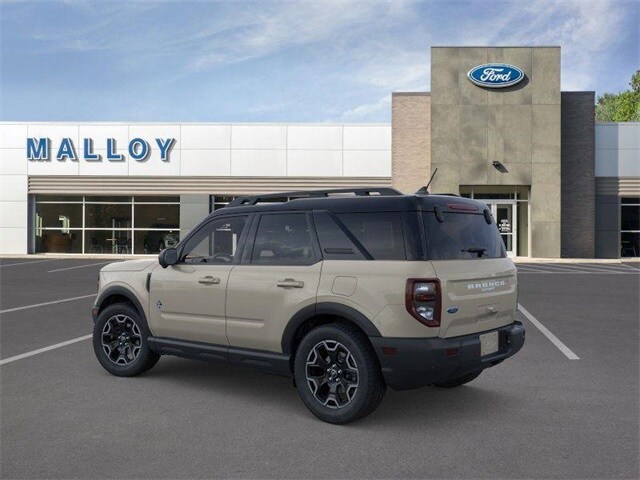 2025 Ford Bronco Sport Outer Banks photo 4