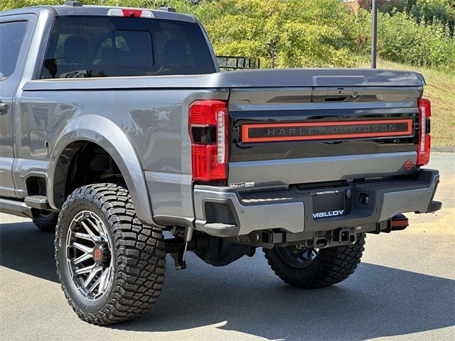2024 Ford F-250 Lariat photo 4
