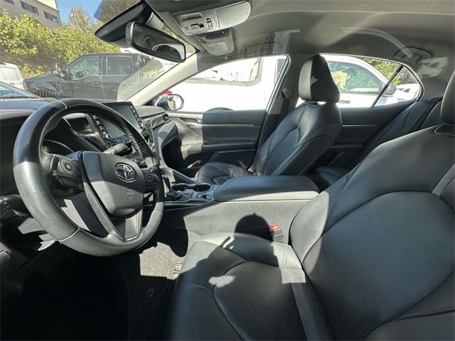 2023 Toyota Camry XSE photo 2