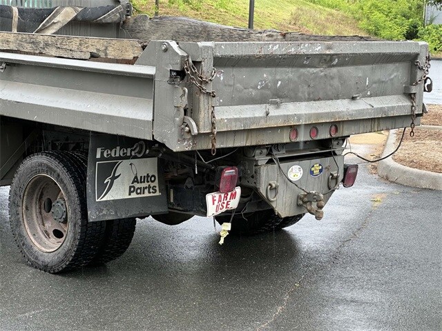 2000 Ford F-550 XL photo 3