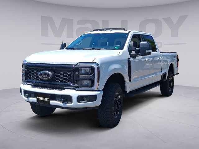 2025 Ford F-350 XLT 4x4 Crew Cab 6-3/4' Box SRW's photo