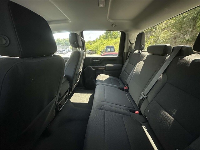 2023 Gmc Sierra HD SLE photo 3