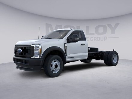 2025 Ford Chassis Cab F-600 XL TRUCK