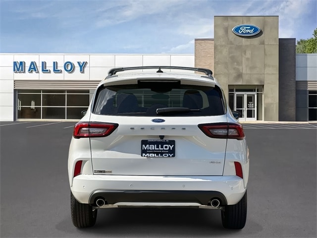 2024 Ford Escape ST-Line photo 3