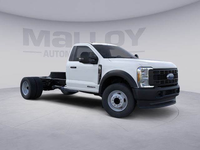 2025 Ford F-600 Super Duty Chassis Cab XL - Photo 2