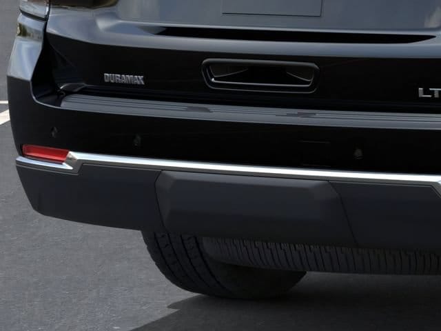 2026 Chevrolet Suburban LT - Photo 14