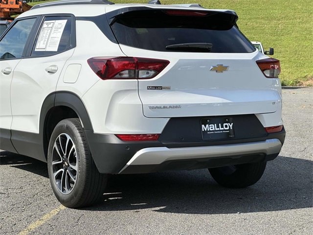 2024 Chevrolet Trailblazer LT photo 4