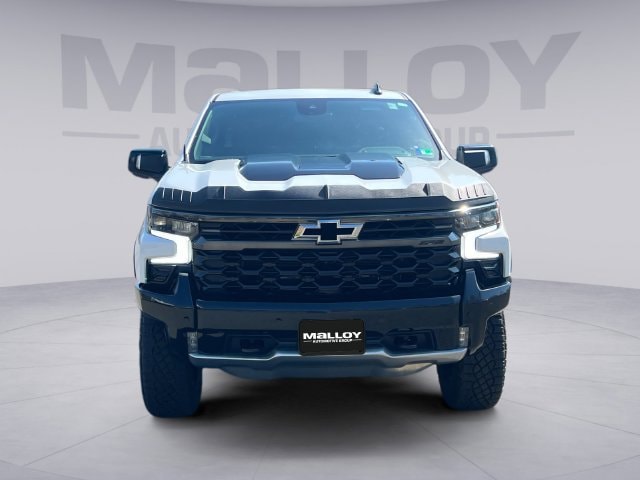 2025 Chevrolet Silverado 1500 ZR2 - Photo 8