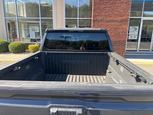 2024 Toyota Tacoma SR5 photo 3