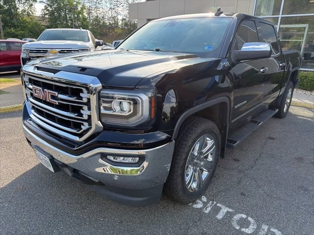 2018 GMC Sierra 4WD Crew Cab Short Box SLT's photo