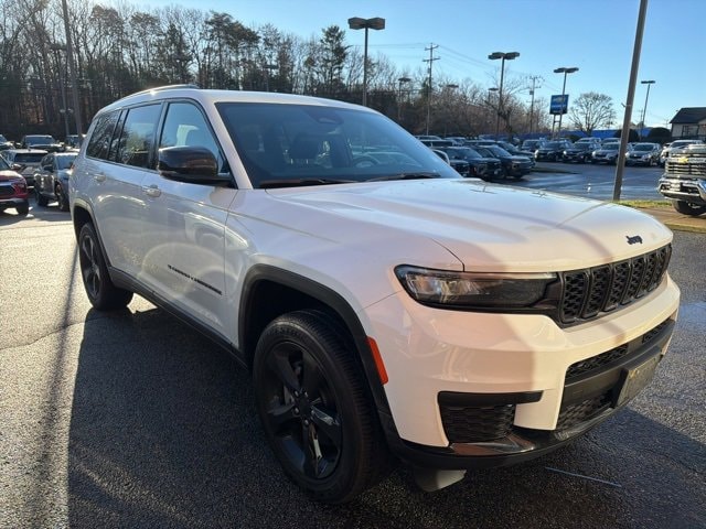 2024 Jeep Grand Cherokee L Altitude's photo