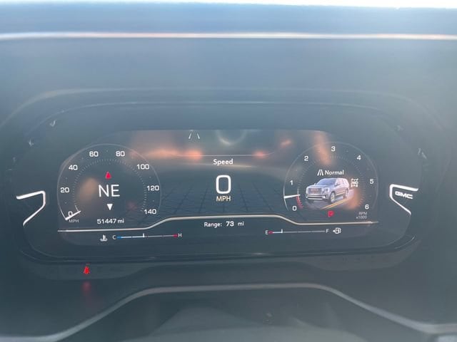 2023 GMC Yukon Denali - Photo 14