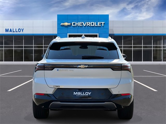 2024 Chevrolet Equinox EV 2LT photo 3