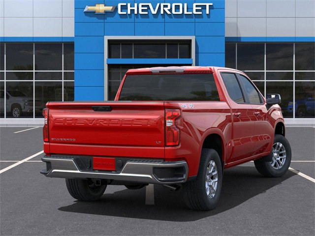 2024 Chevrolet Silverado 1500 LT photo 4
