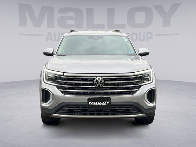 2026 Volkswagen Atlas SE w/Tech - Photo 8