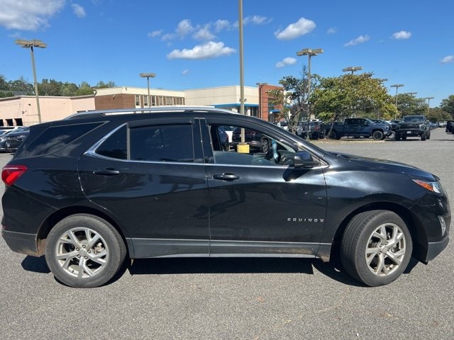 2020 Chevrolet Equinox LT photo 4