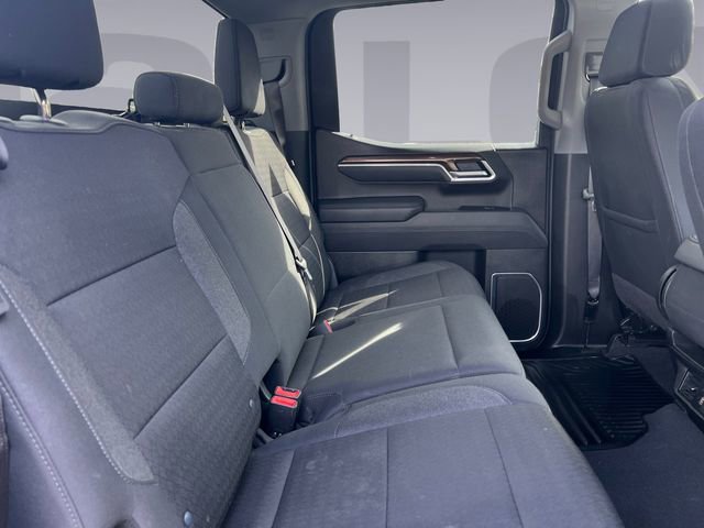 2025 Chevrolet Silverado 1500 LT - Photo 18
