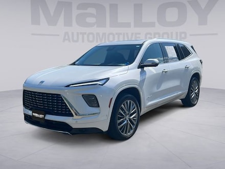 2025 Buick Enclave Avenir SUV