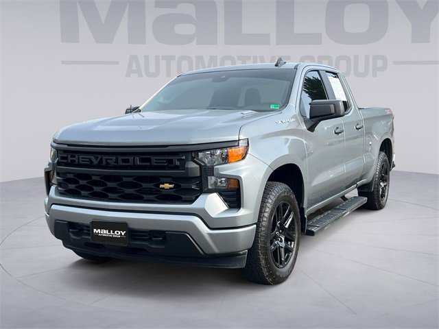 2025 Chevrolet Silverado 1500 Custom's photo