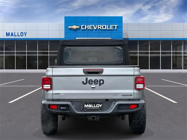 2020 Jeep Gladiator Sport S photo 3