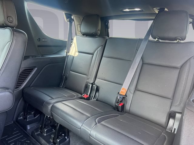 2023 GMC Yukon Denali - Photo 16