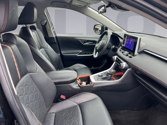 2024 Toyota RAV4 Adventure - Photo 17