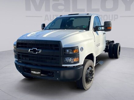 2023 Chevrolet Silverado 5500 HD Work Truck Truck