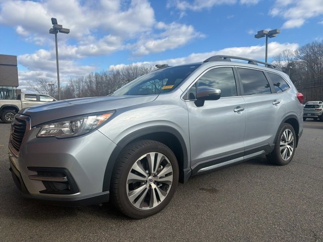 2022 Subaru Ascent Touring photo 2