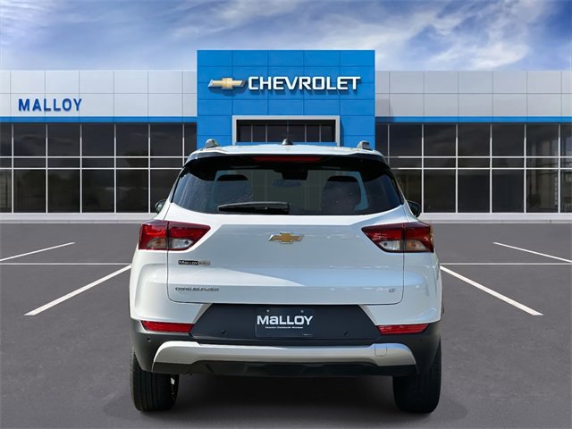 2024 Chevrolet Trailblazer LT photo 3