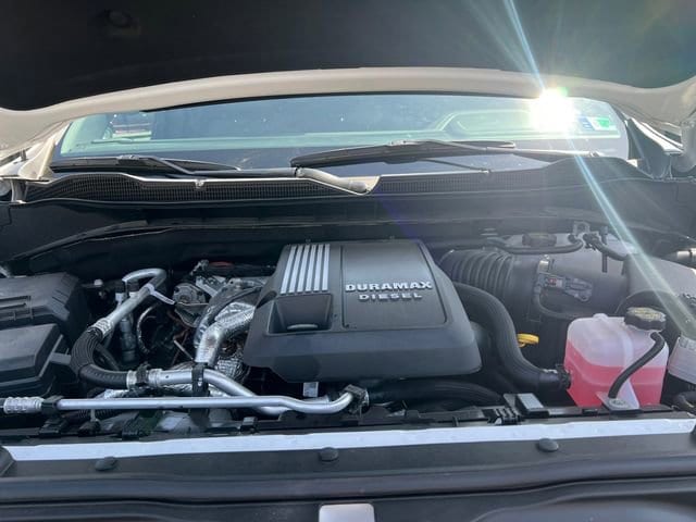 2025 Chevrolet Silverado 1500 ZR2 - Photo 20