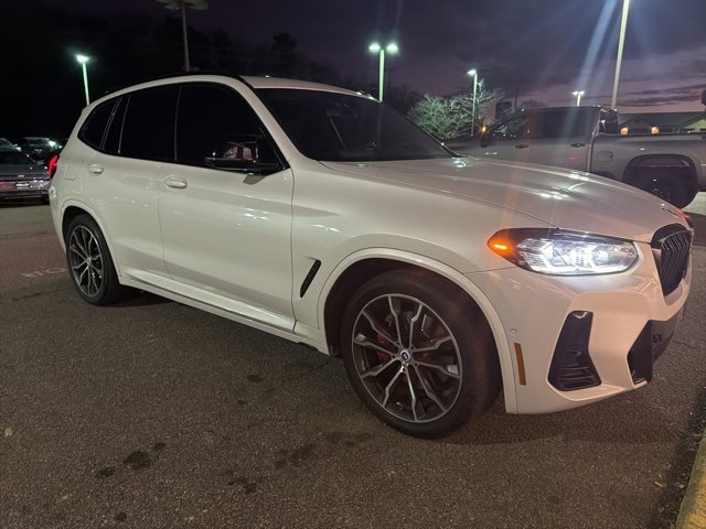 2023 BMW X3 40i's photo