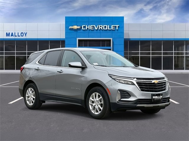 2023 Chevrolet Equinox LT's photo